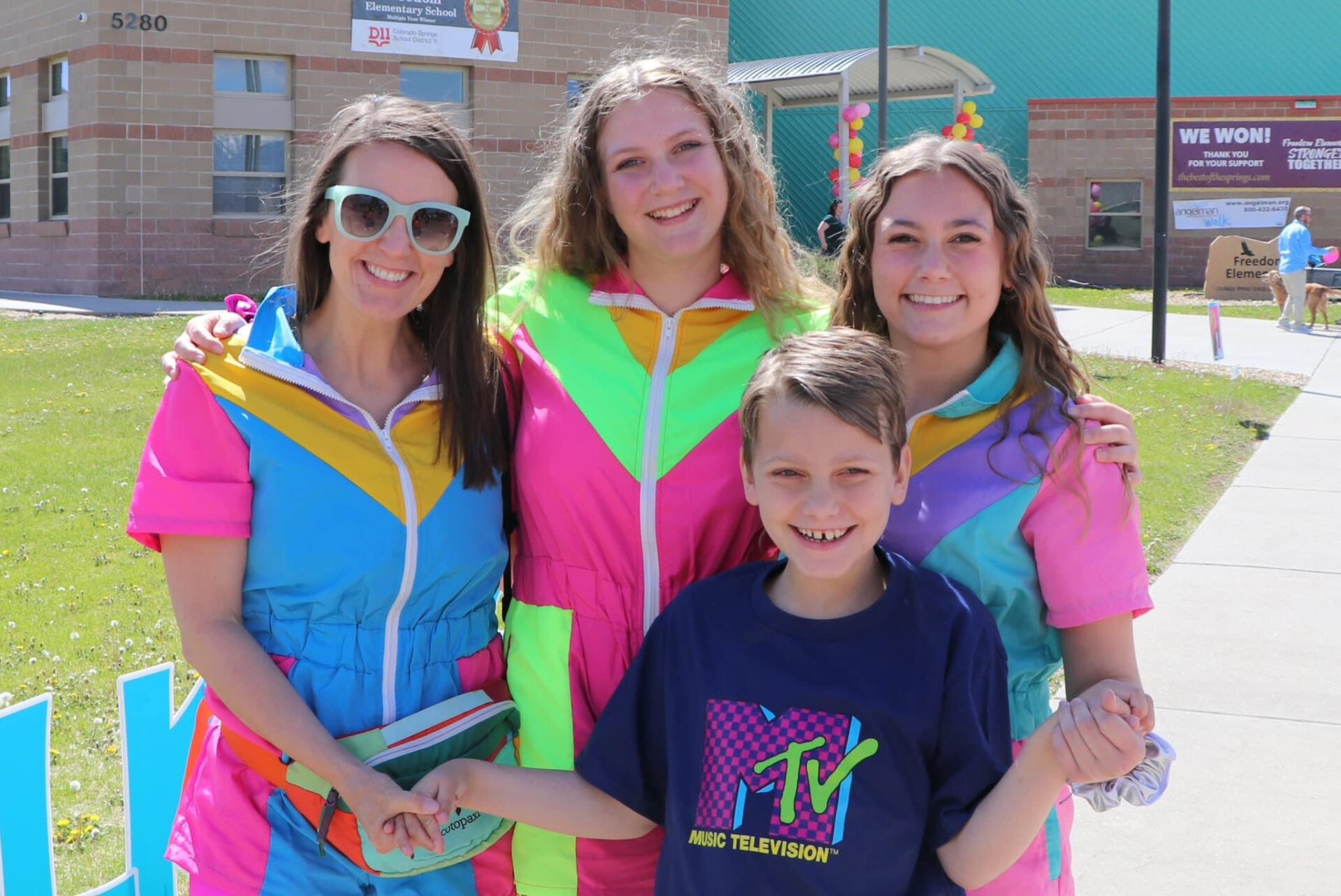 courtney-gray.jpeg courtney-gray.jpeg